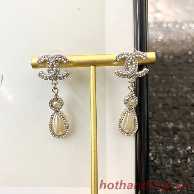 Chanel Earrings CE8182