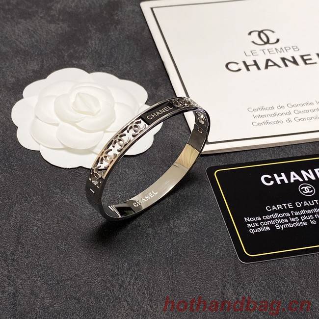 Chanel Bracelet CE8330