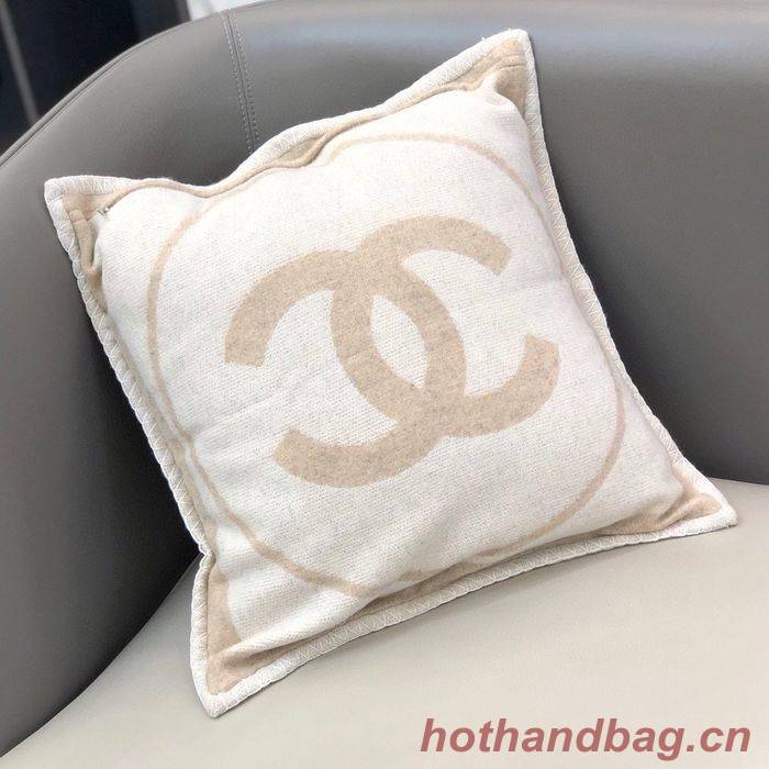 CHANEL Pillow CHB00001