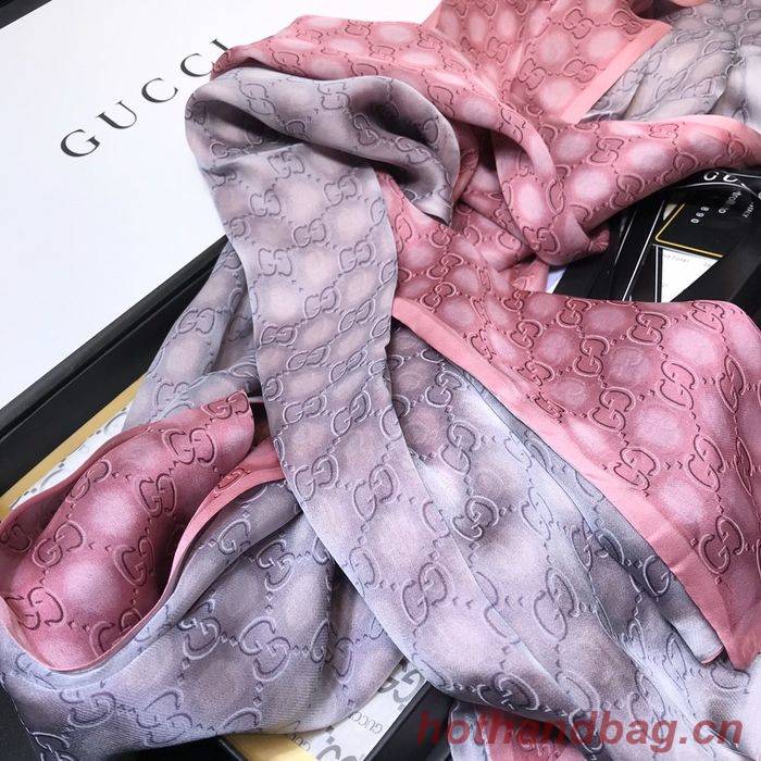 Gucci Scarf GUS00012