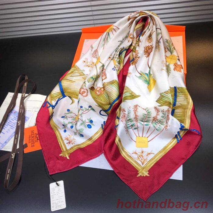 Hermes Scarf HMS00154