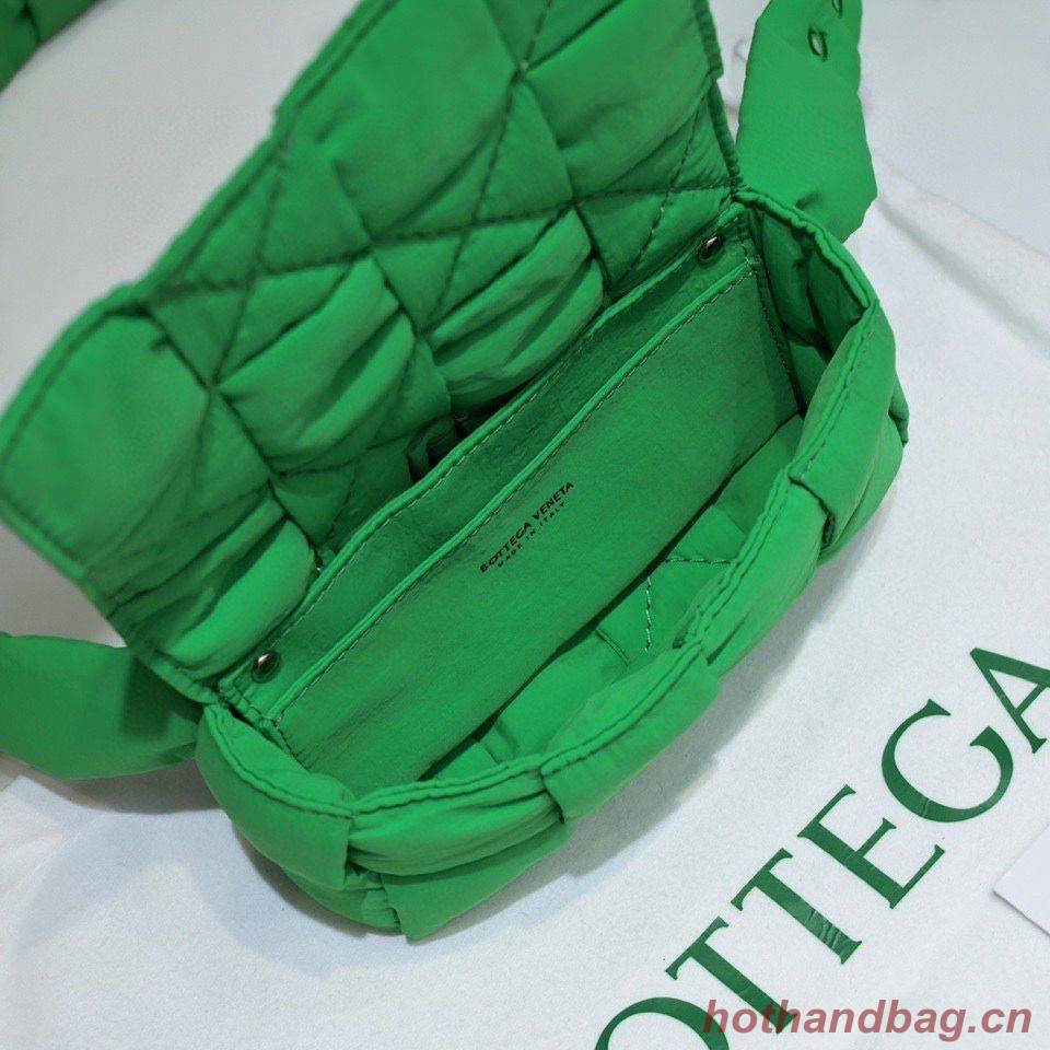 Bottega Veneta CASSETTE Mini Nylon belt bag 8952 Green