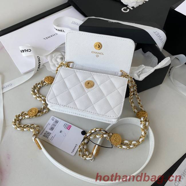 CHANEL CLUTCH WITH CHAIN AP2857 white