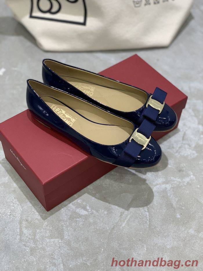 Ferragamo Shoes FMS00032