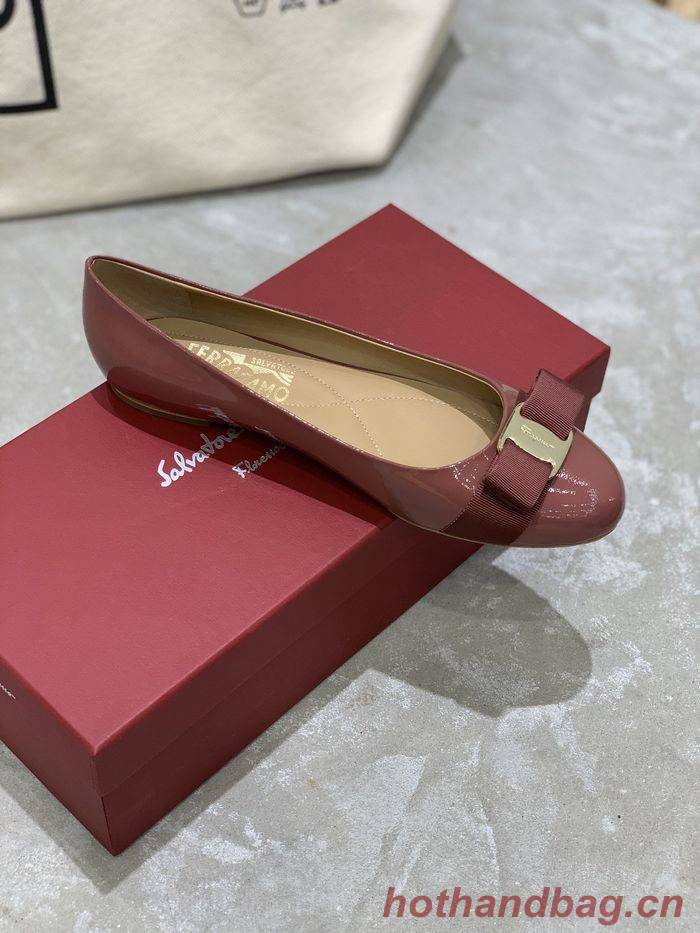 Ferragamo Shoes FMS00041