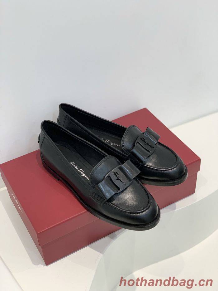 Ferragamo Shoes FMS00043