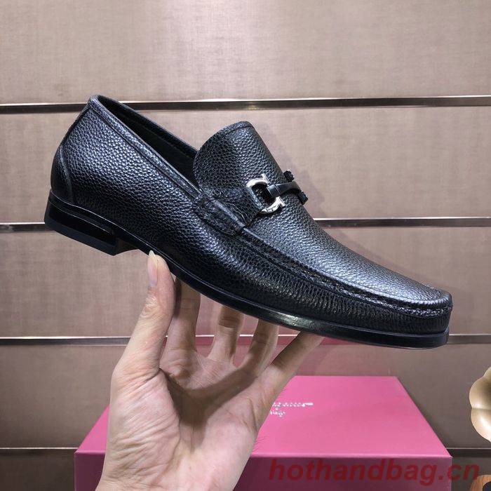 Ferragamo Shoes FMS00065