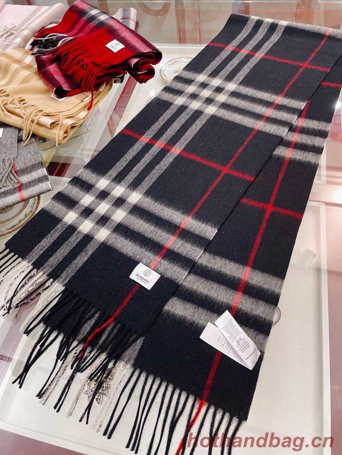 Burberry Scarf BBC00009