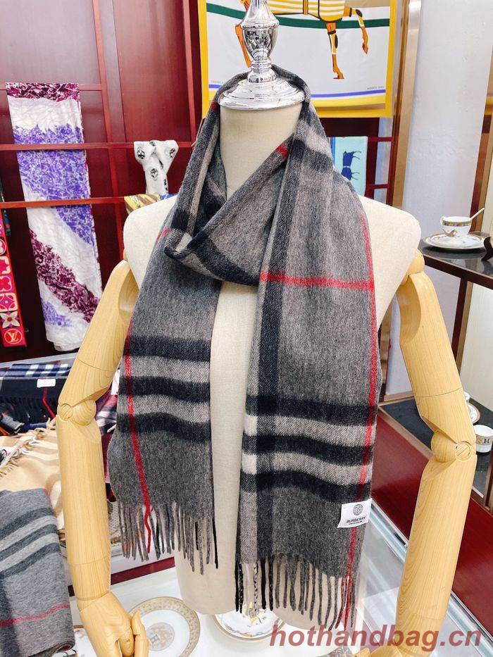 Burberry Scarf BBC00010