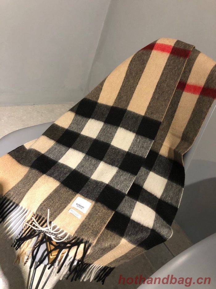 Burberry Scarf BBC00030