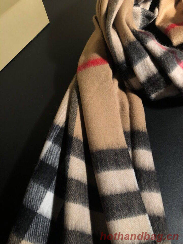 Burberry Scarf BBC00039