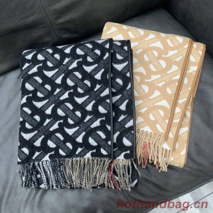 Burberry Scarf BBC00116