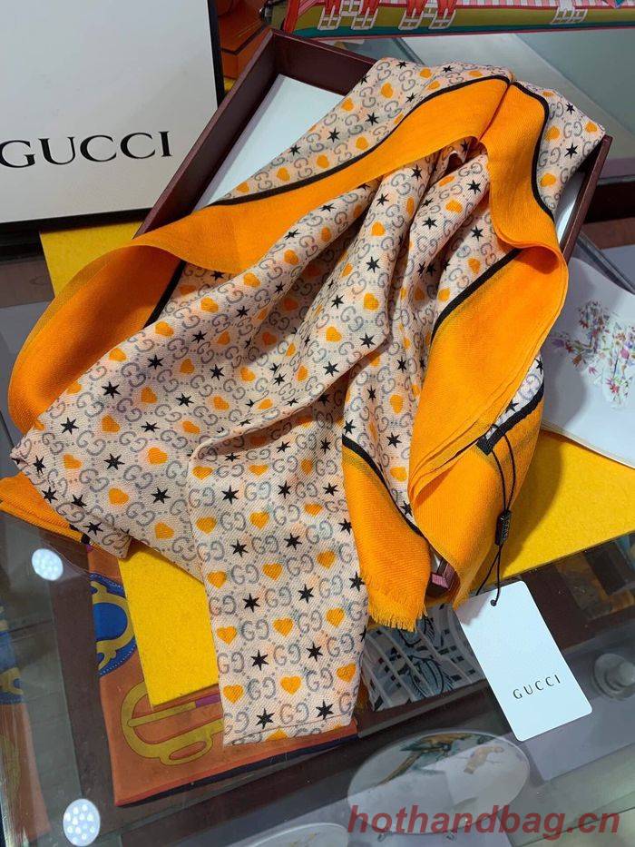 Gucci Scarf GUC00088