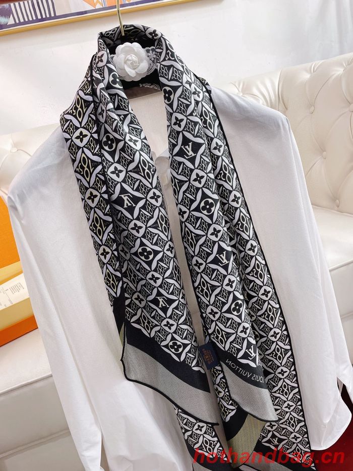 Louis Vuitton Scarf LVC00031