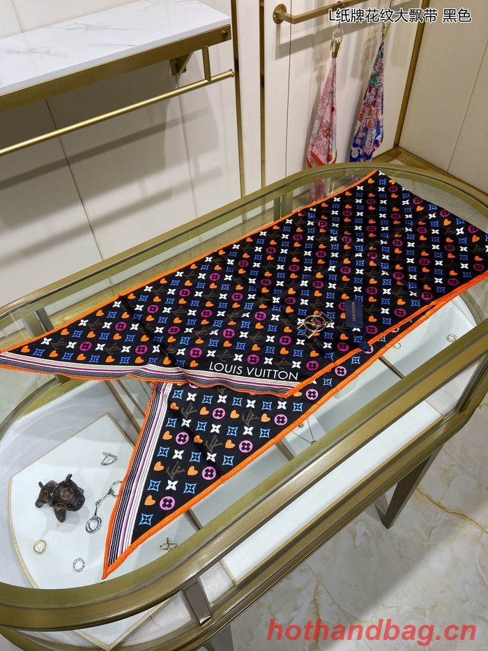 Louis Vuitton Scarf LVC00033