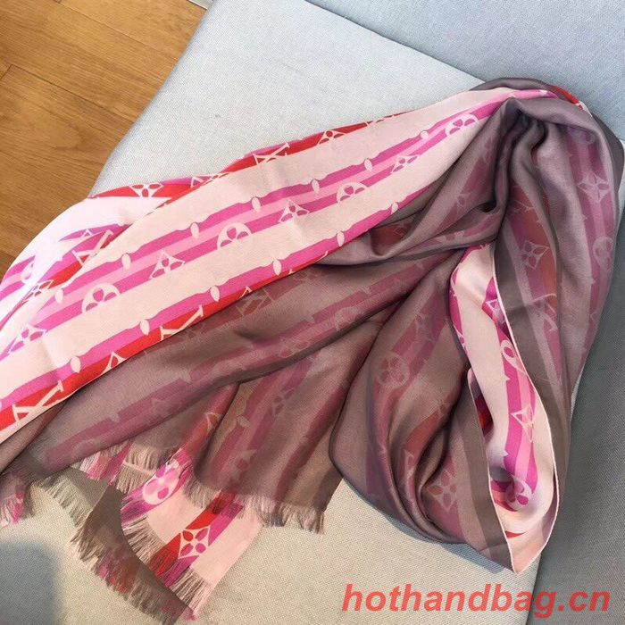 Louis Vuitton Scarf LVC00072