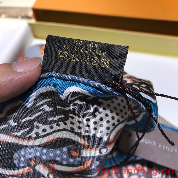 Louis Vuitton Scarf LVC00135