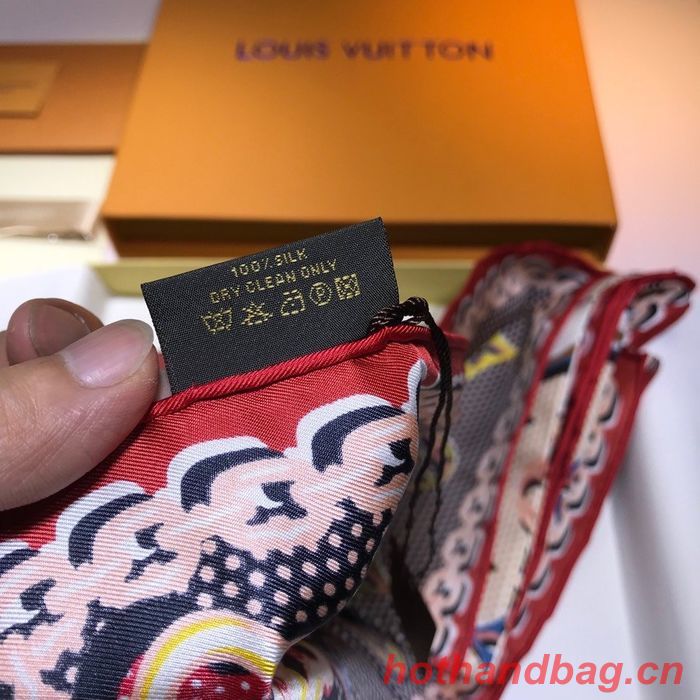 Louis Vuitton Scarf LVC00136