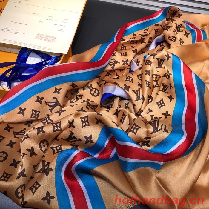 Louis Vuitton Scarf LVC00192