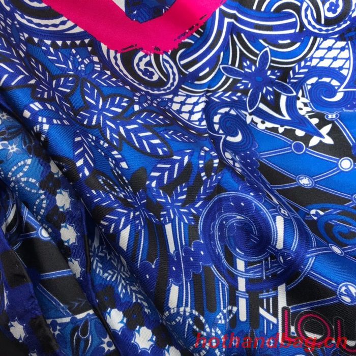 Louis Vuitton Scarf LVC00199