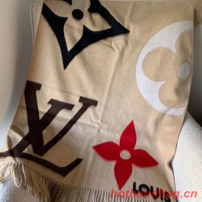 Louis Vuitton Scarf LVC00350