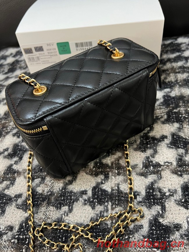 CHANEL VANITY WITH CHAIN 68105 Black