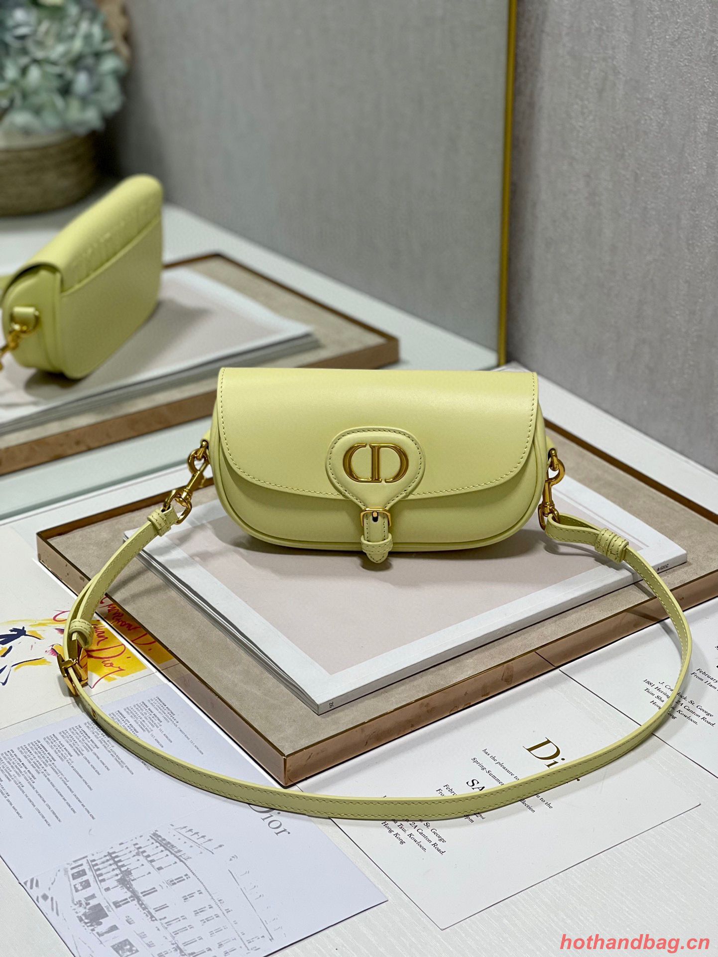 DIOR BOBBY EAST-WEST BAG Box Calfskin M9317S Lemon