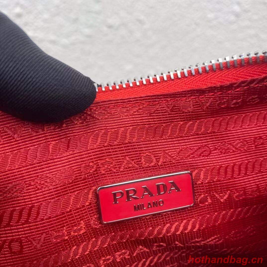 Prada Re-Edition 2006 embroidered drill shoulder bag 1BH204 red