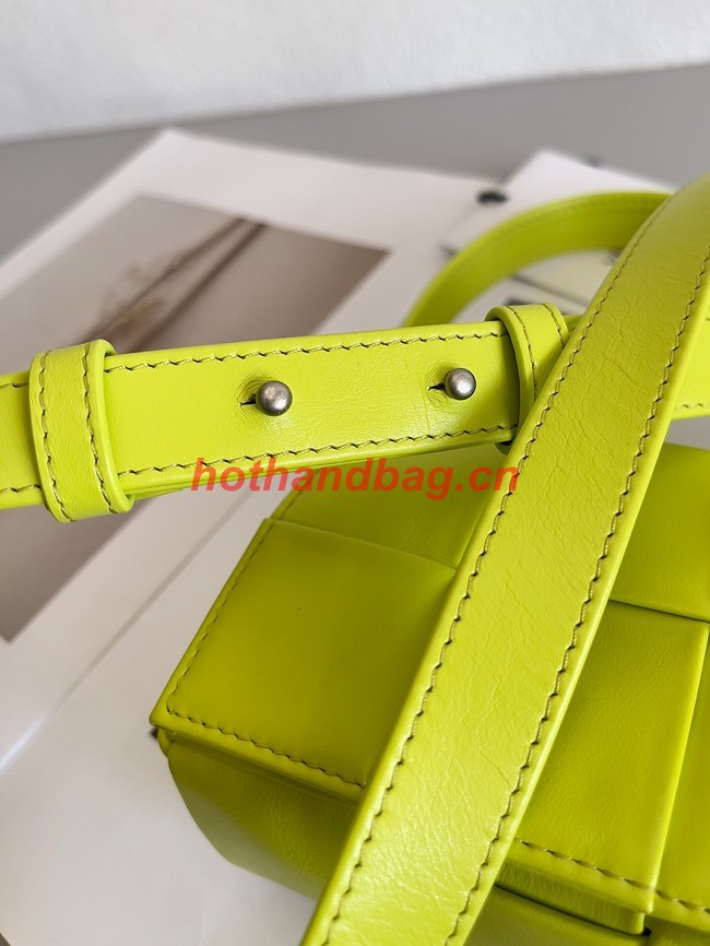 Bottega Veneta Candy Cassette A666688 lemon