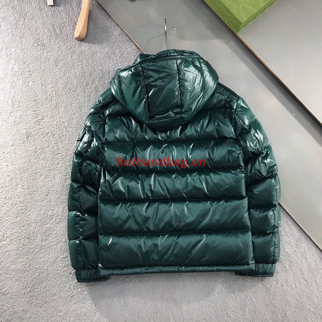 Moncler Couple Top Quality Down Coat MC302730 Green