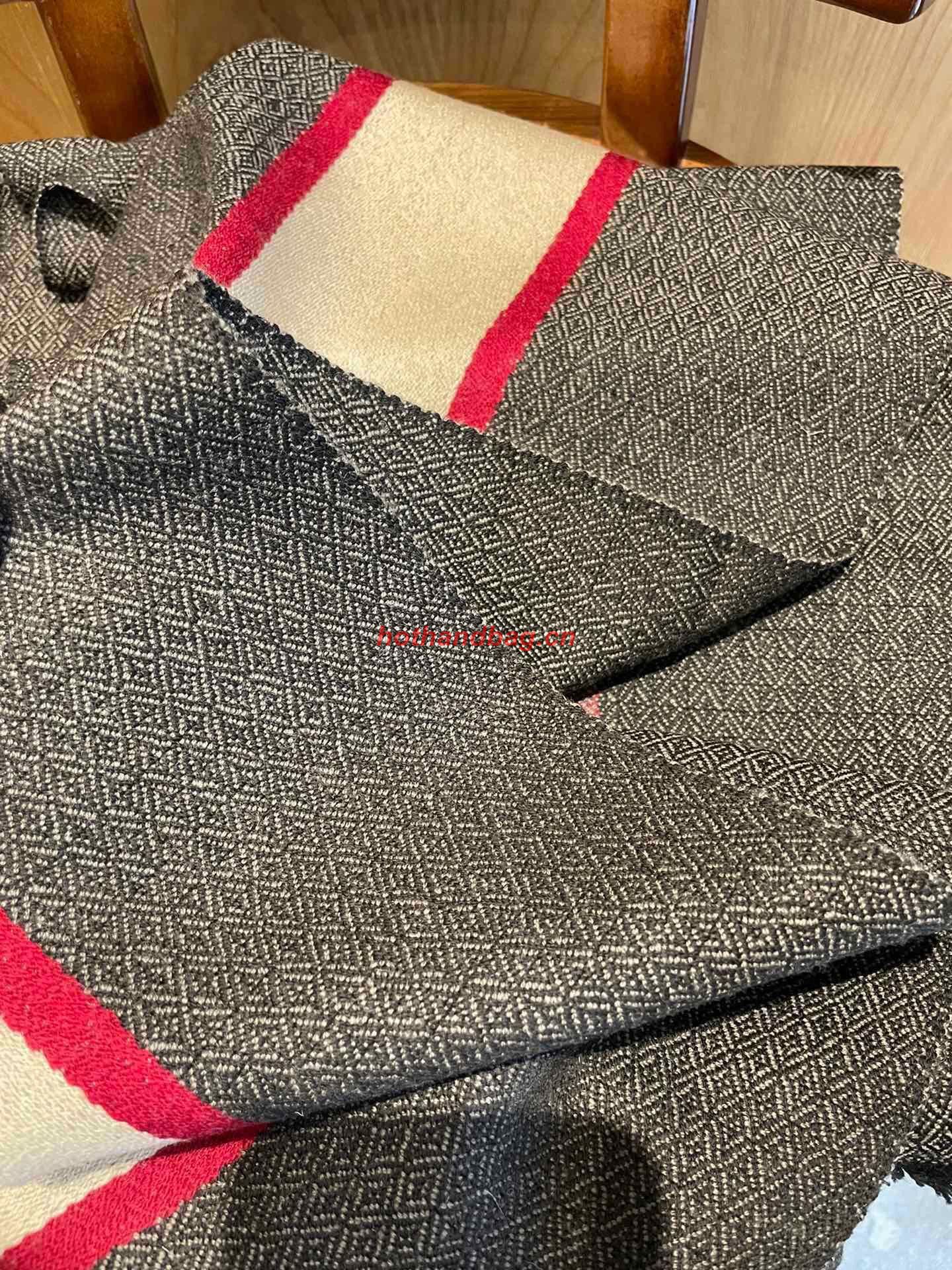 Gucci Scarf GG2357