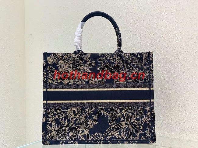 LARGE DIOR BOOK TOTE Black Dior Jardin dHiver Embroidered Cotton with Velvet and Gold-Tone Metallic Thread M1286