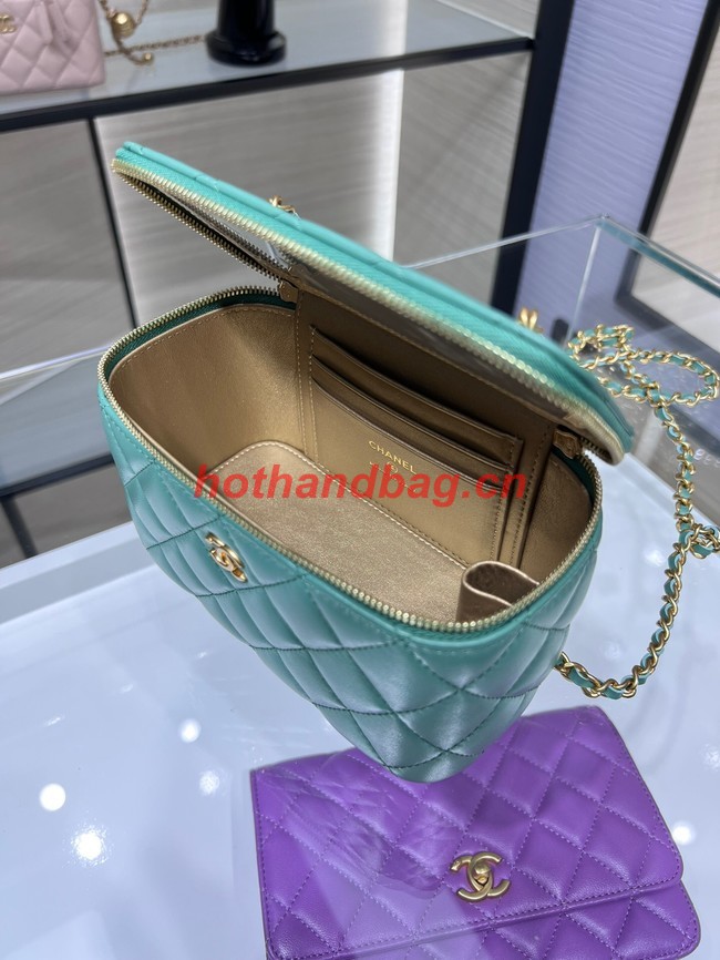 CHANEL VANITY WITH CHAIN 68106 green