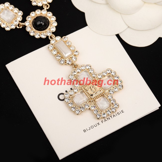 Chanel Necklace CE9902