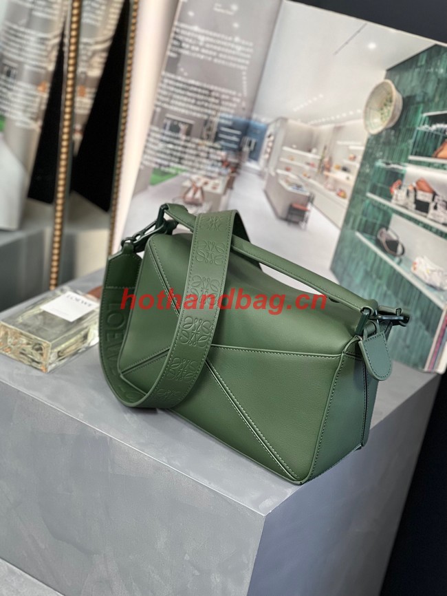 Loewe Puzzle Bag Leather 1310 blackish green