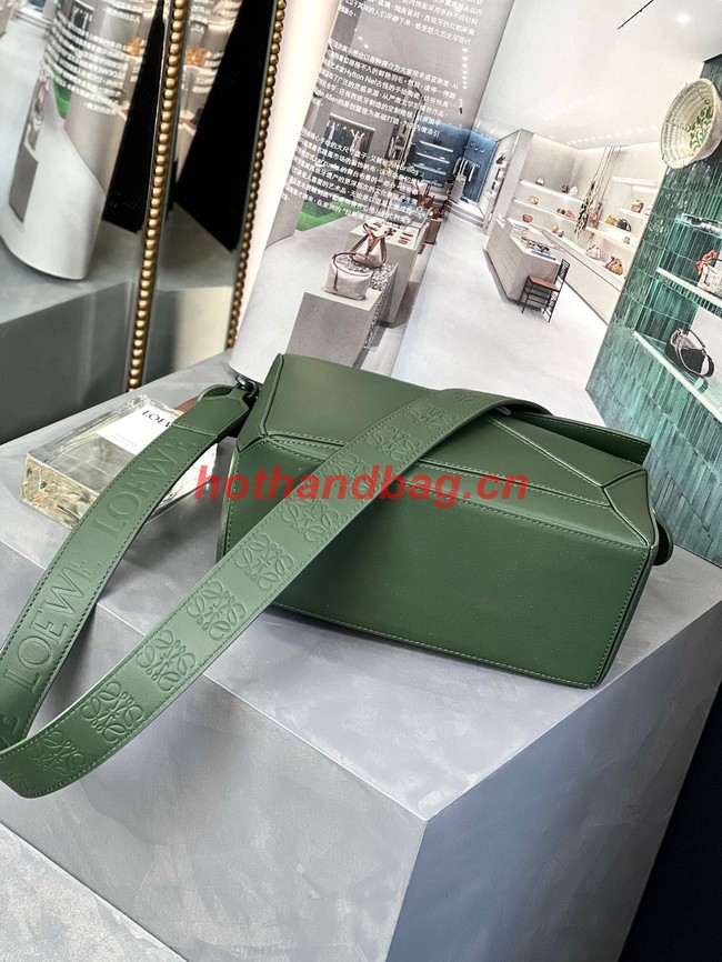 Loewe Puzzle Bag Leather 1310 blackish green