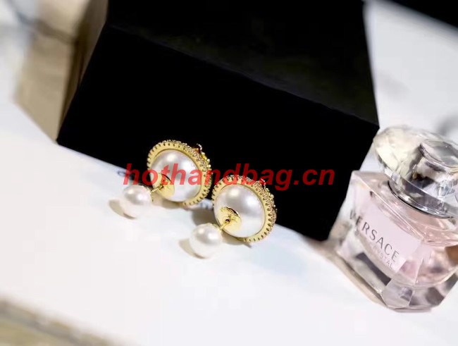 Chanel Earrings CE9926