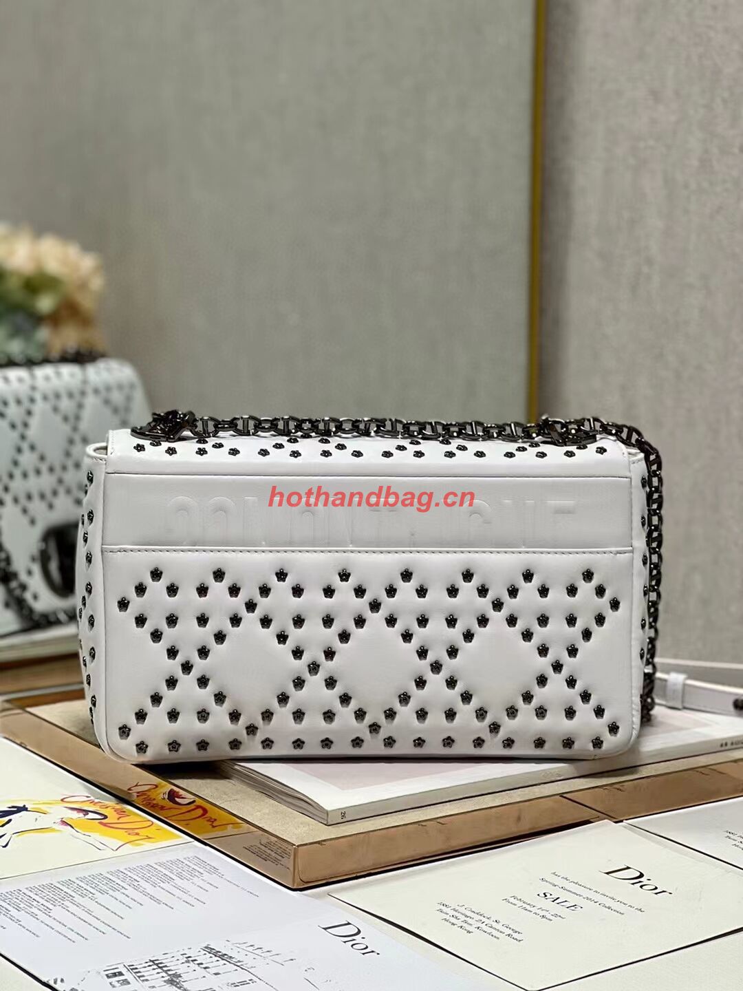 DIOR CARO MACROCANNAGE POUCH Macrocannage Calfskin with Star Motif C3136 white&black