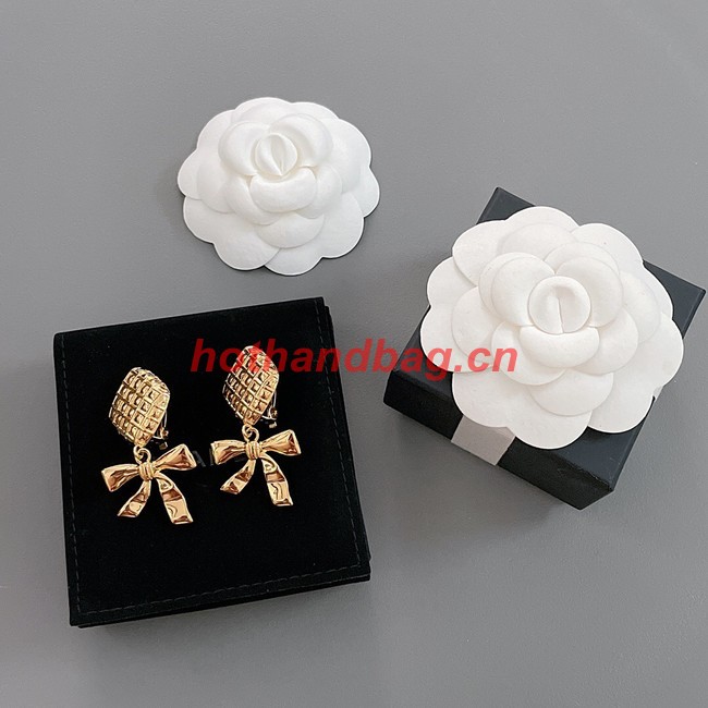 Chanel Earrings CE10695