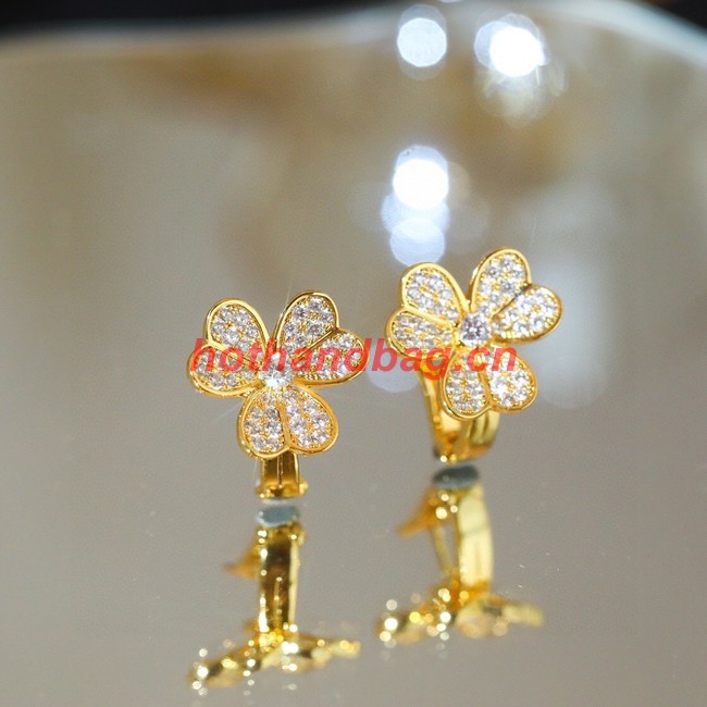 Van Cleef & Arpels Earrings CE10876