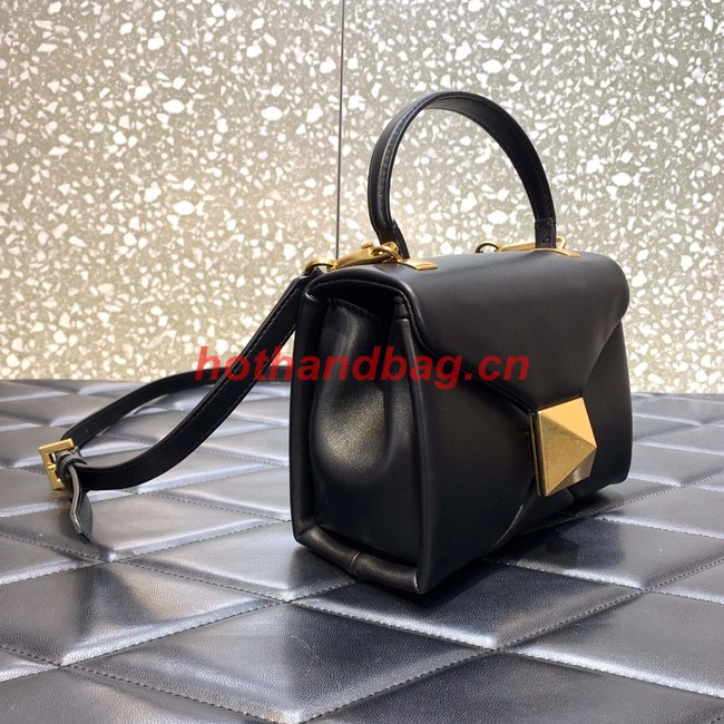 VALENTINO ONE STUD mini sheepskin shoulder bag WB0L13M black&gold