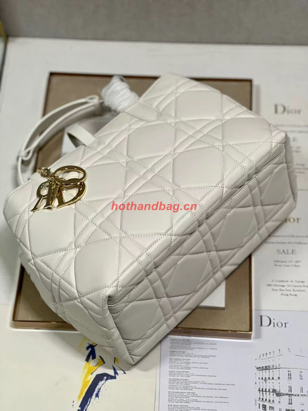 DIOR TOP HANDLE MEDIUM BAG Latte Cannage Lambskin C0089 WHITE&GOLD