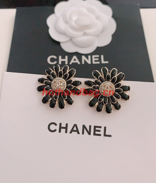 Chanel Earrings CE11082