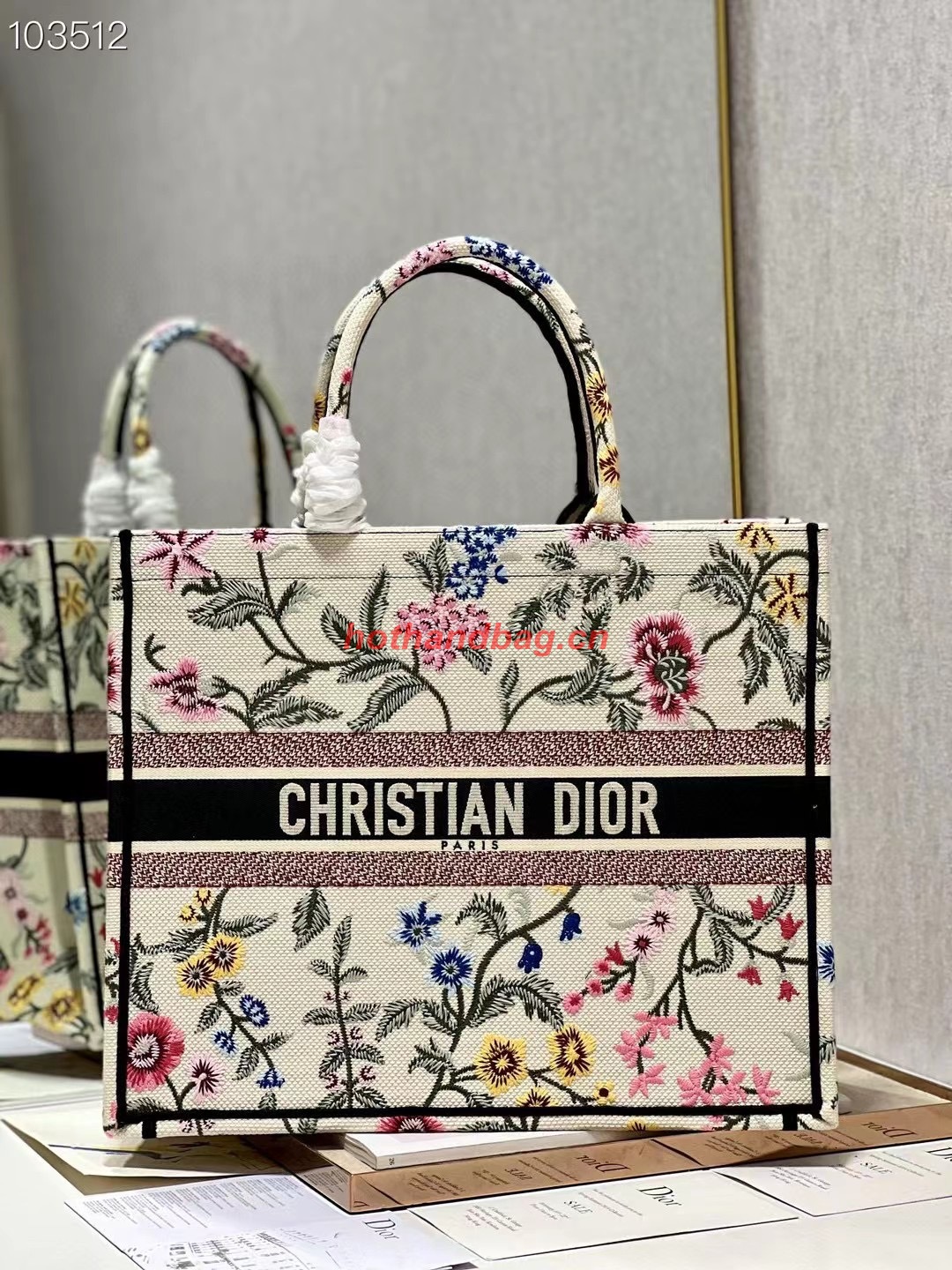 MEDIUM DIOR BOOK TOTE White Multicolor Dior Petites Fleurs Embroider M1296ZEAU