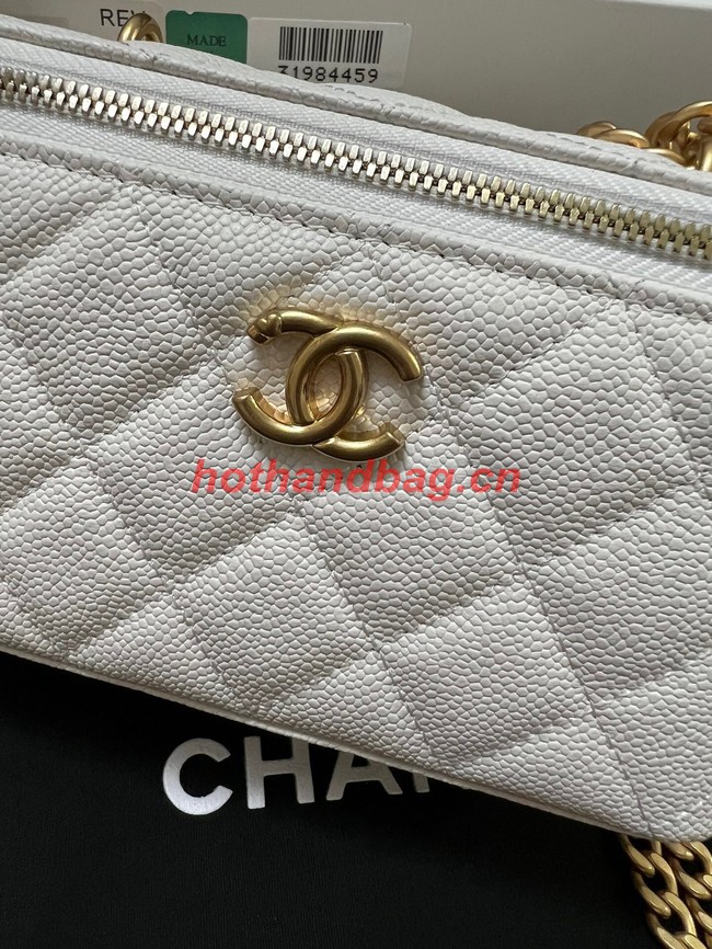 Chanel VANITY WITH CHAIN AP3120 white