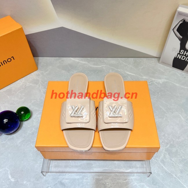 Louis Vuitton slippers 93196-4