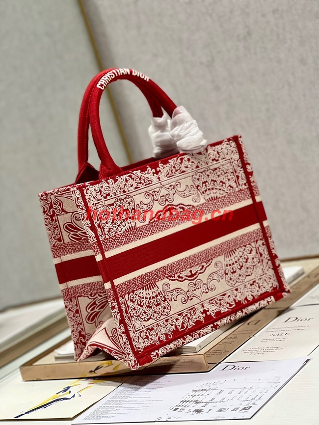 SMALL DIOR BOOK TOTE Embroidered M1265ZD