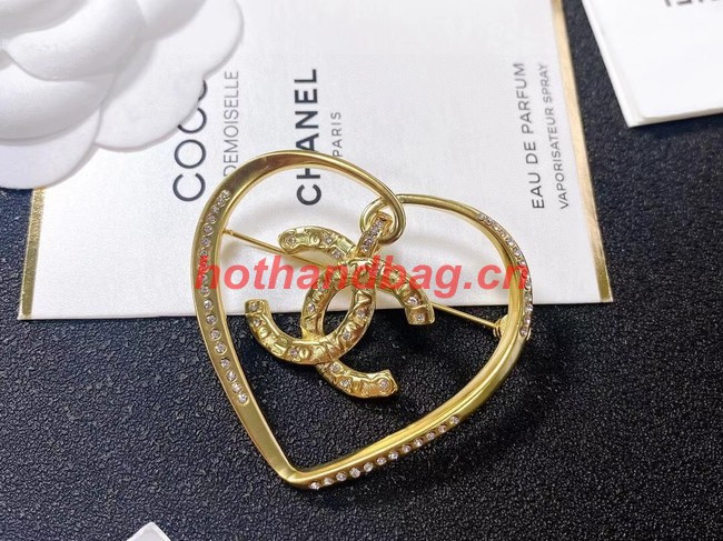 Chanel brooch CE11381