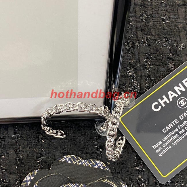 Chanel Earrings CE11424