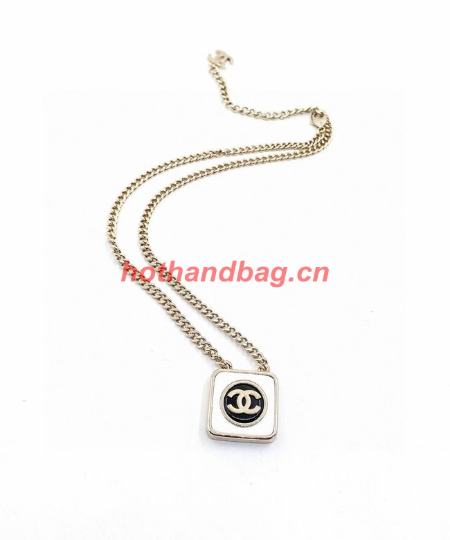 Chanel Necklace CE11529